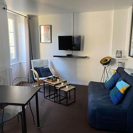 Appartement En Plein Coeur Historique De Dinan Bagian luar foto